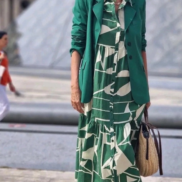 Zara Green and Cream Geometric Pattern Midi Dress - Picture 4 of 7